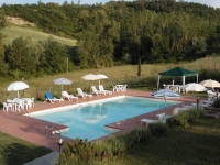 Apartment,Central Tuscany,Chianti area,XVIIcent.farm,garden and pool.