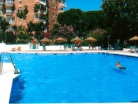 One bedroom apartment in complex with pool