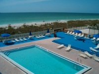Home Away From Home, 3 BR. Beach Front