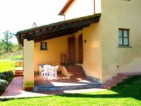 Apartement ,Central Tuscany,Chianti Area,XVII cent, farm,garden and pool.