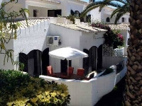 Garden flat to rent in Alvor, Portugal