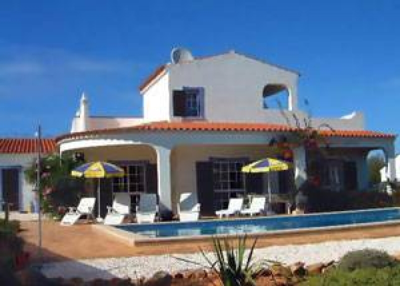 Luxury Algarve villa with large pool