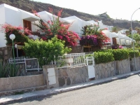 Gran Canaria, Puerto Rico 2 bedroom duplex/ bunglaows for rent.