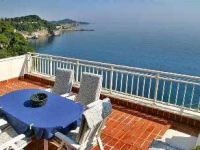 2 bedroom sea view apartment