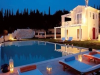 Luxurious elegant pool villa with breathtaking view, ideal for relaxation!
