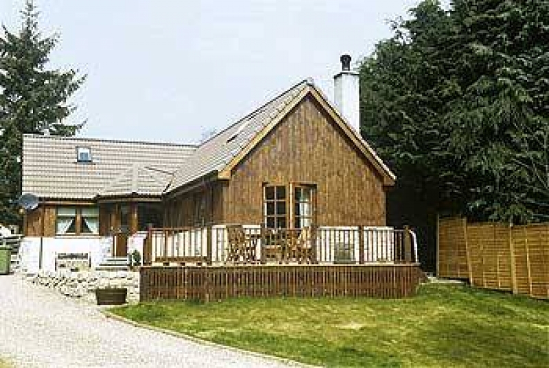 Detached cottage to rent Carrbridge Aviemore
