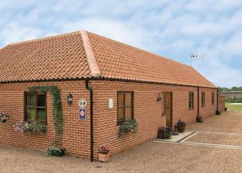 Cottage to rent at Corton, Suffolk