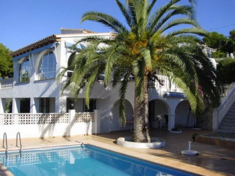Luxury villa with own heated pool in beautiful Moraira - 3 bedrooms, 2 bathrooms, lounge, dining room, naya, UK channel TV