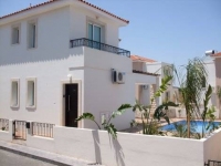 Pernera holiday villa with pool