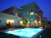 BEACH VILLA with Pool to rent, THE PALM JUMEIRAH, DUBAI