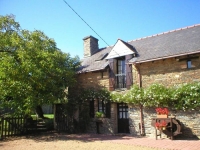 Walnut Cottage situated in a rural hamlet near Redon, Brittany.