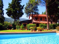 only 7 miles from FLORENCE, VILLA CAFAGGIOLO, 3 apts. amid CHIANTI HILLS