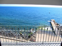 Madeira Island Apartment by the sea.