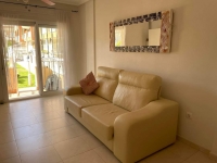 Lovely 2 bedroom ground floor apartment 