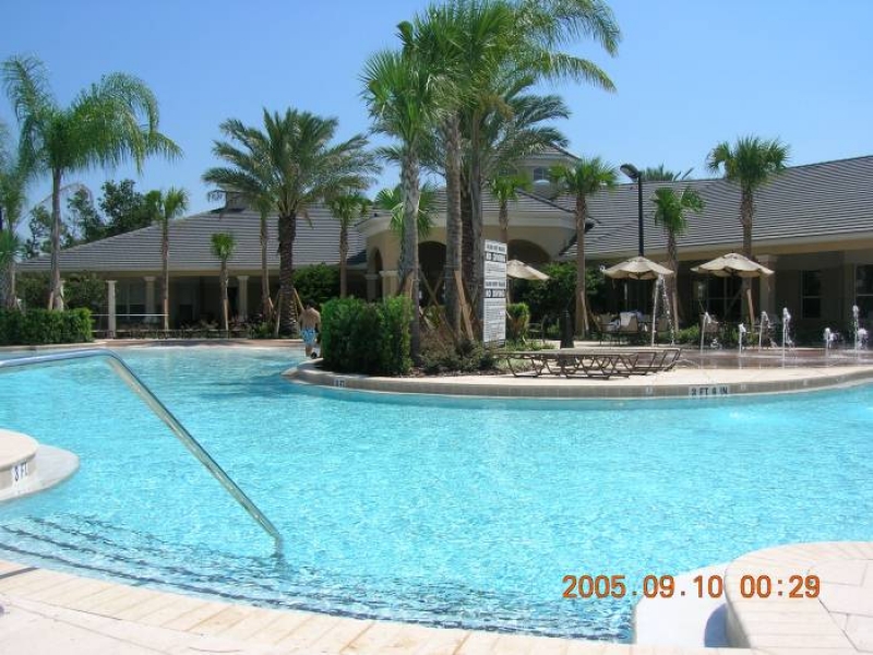 Windsor Hills Resort condos with waterslide by Disney Kissimmee