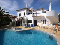 Spacious 5 Bedroom Villa in Vale do Lobo