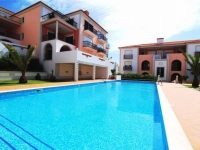 Beautiful 3 bedroom/3 bathroom Silver Coast apartment