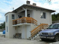 Renovated house with pool near Varna and the seaside